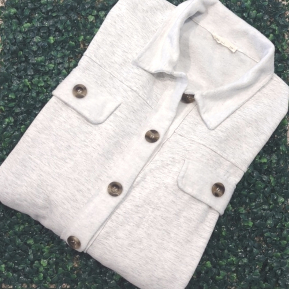 REB. in J. 220 Heathered Light Grey Shacket